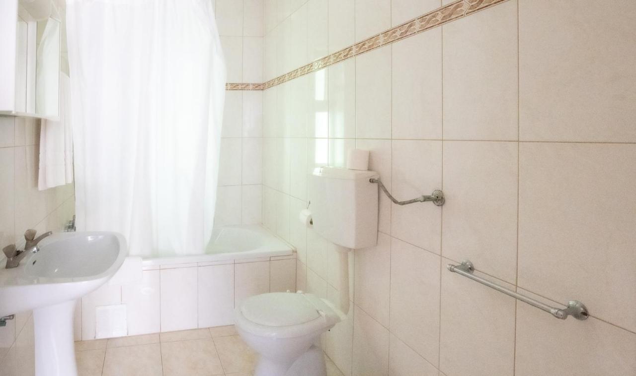 Apartamentos Pedro For Families By Bedzy Albufeira Exterior photo